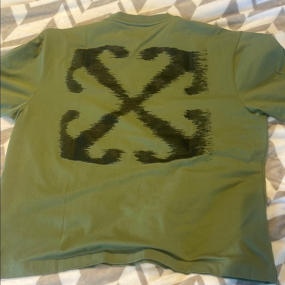 Brand new off white shirt